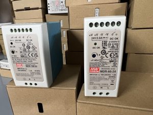 Nguồn MeanWell MDR