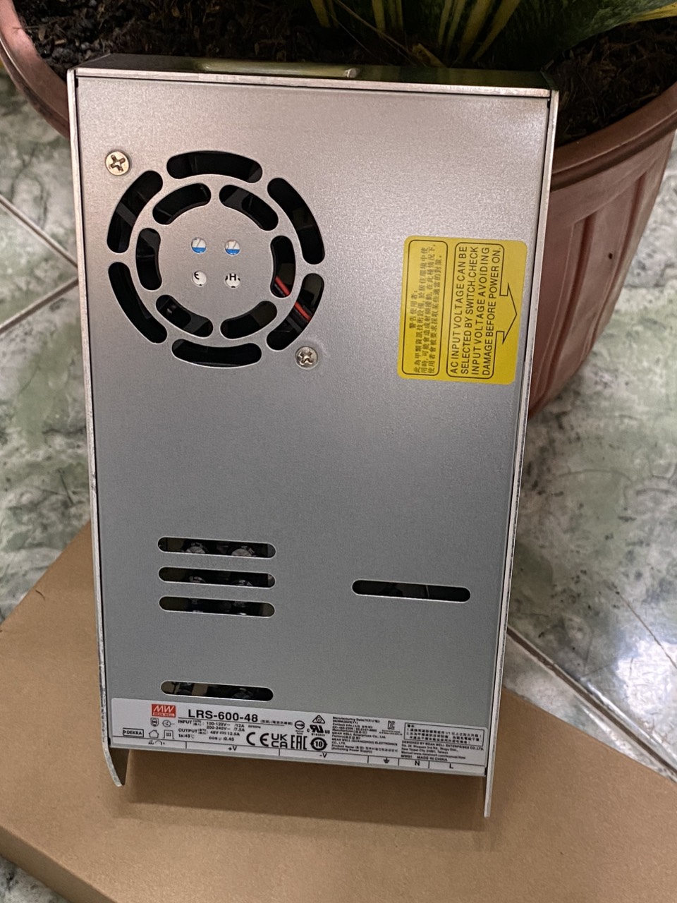 Nguồn 48V 12.5A