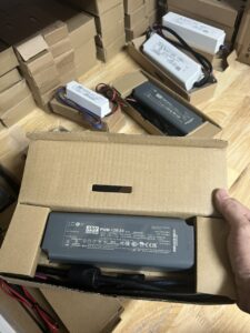 Nguồn LED 36V ngoài trời