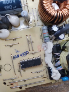 IC FAN4800