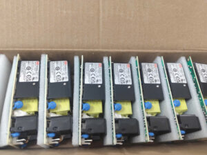 Nguồn Meanwell PLP-20